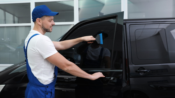 ceramic window tinting